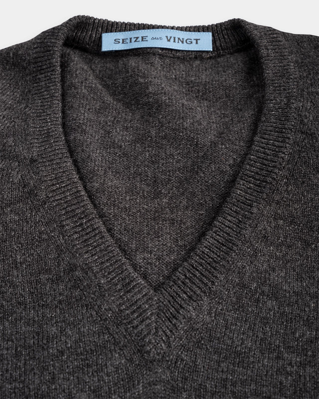 Storm V- Neck Cashmere Sweater